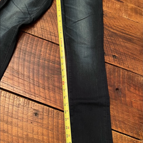 Big Star liv skinny jeans dark wash. Size 26R. - Picture 6 of 10